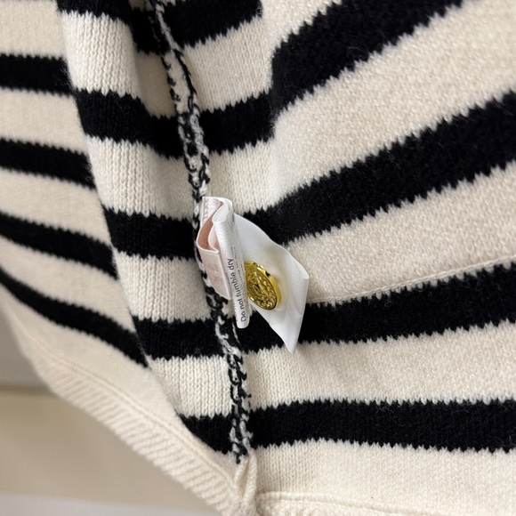 Elegant Black and White Striped Cardigan with Gold Buttons - Picture 4 of 5